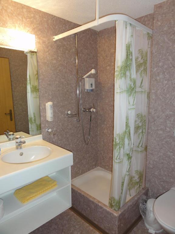 Hotel Bluemlisalp Гріндельвальд Номер фото